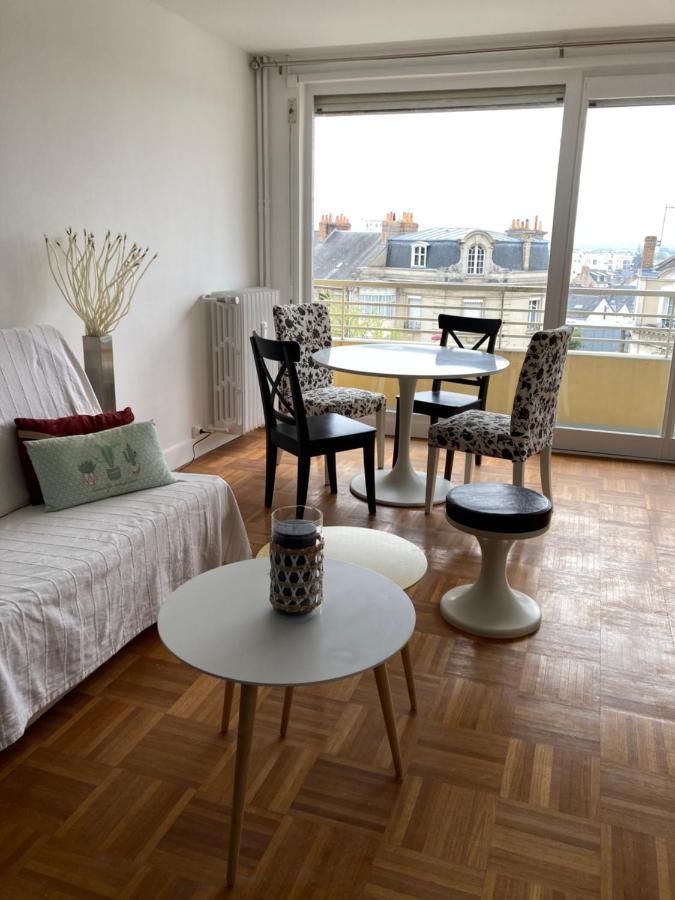 Residence Tailly 100 Metres De La Gare Le Mans Exterior photo